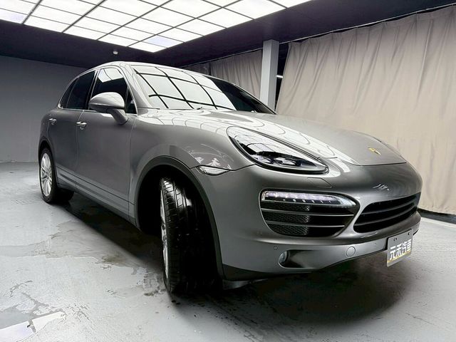 PORSCHE保時捷 CAYENNE  第3張相片