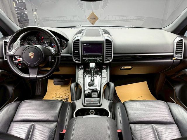 PORSCHE保時捷 CAYENNE  第9張相片