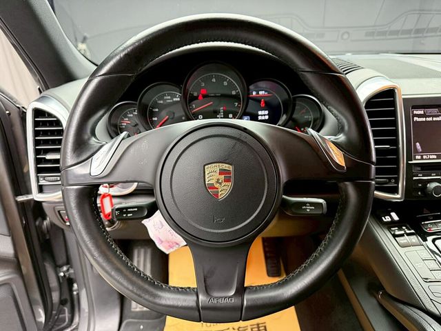 PORSCHE保時捷 CAYENNE  第15張相片