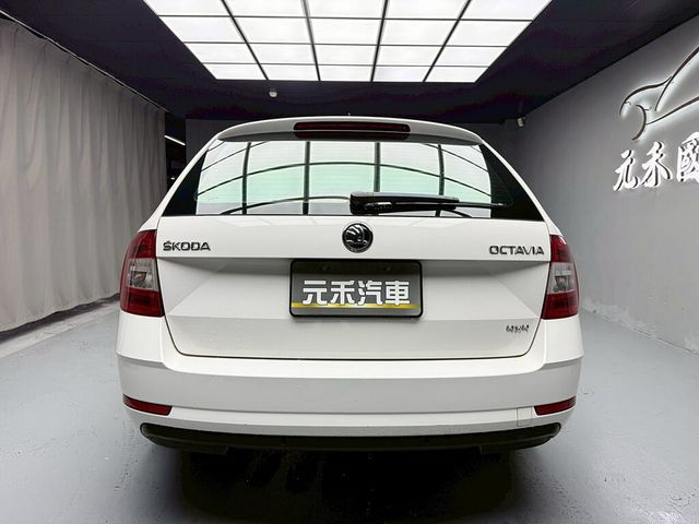 SKODA司科達 OCTAVIA COMBI  第5張相片