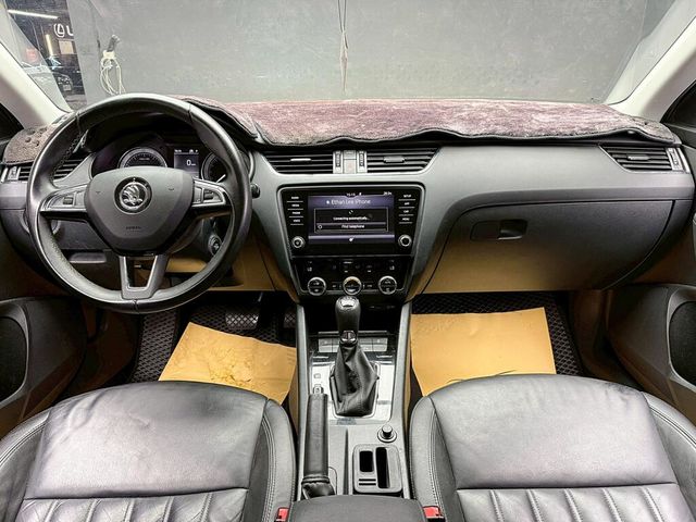 SKODA司科達 OCTAVIA COMBI  第9張相片