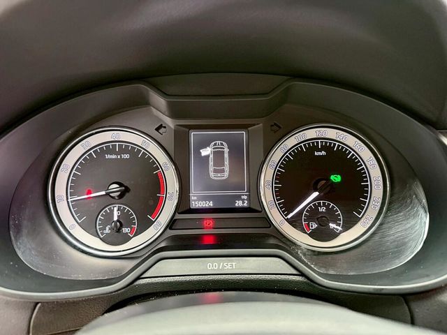 SKODA司科達 OCTAVIA COMBI  第10張相片