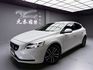 VOLVO富豪 V40  第1張縮圖