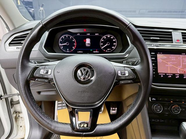 VOLKSWAGEN福斯 TIGUAN ALLSPACE  第14張相片