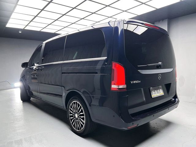 M-BENZ賓士 V250 D  第4張相片