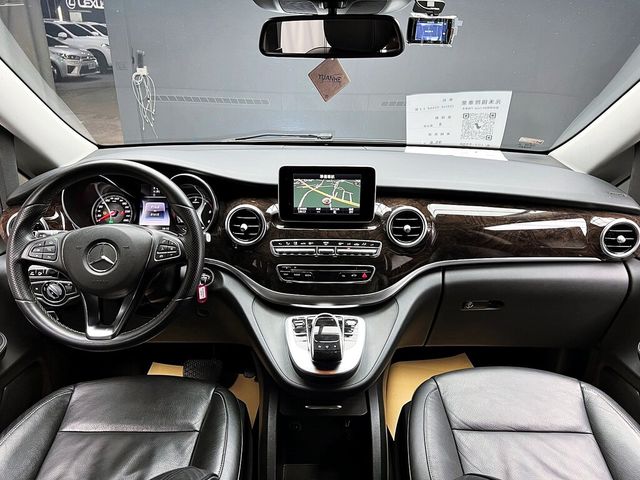 M-BENZ賓士 V250 D  第9張相片
