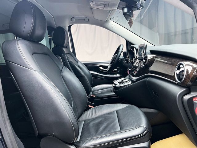 M-BENZ賓士 V250 D  第12張相片