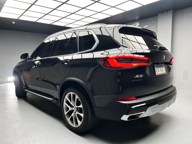 BMW寶馬 X5  第4張相片