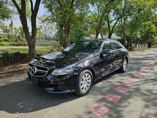 E-CLASS ESTATE S212  第3張相片