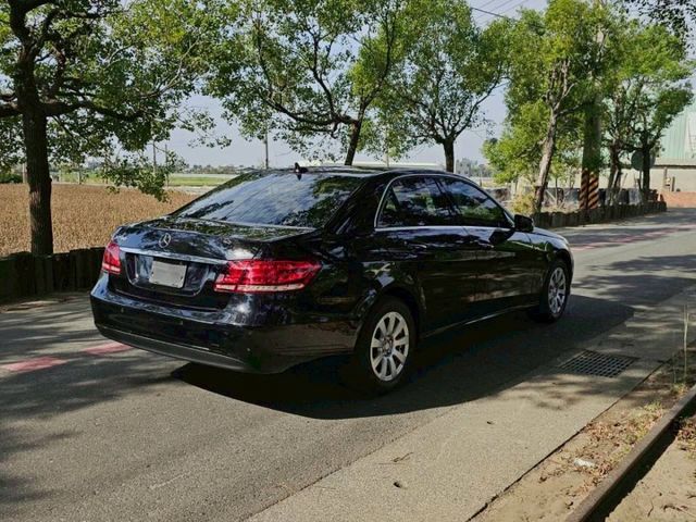 E-CLASS ESTATE S212  第6張相片