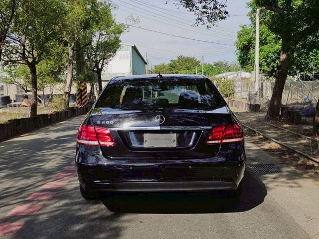E-CLASS ESTATE S212  第8張相片