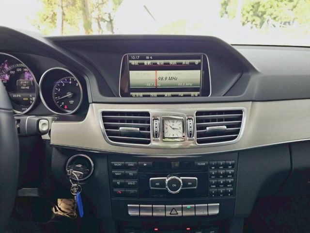 E-CLASS ESTATE S212  第13張相片