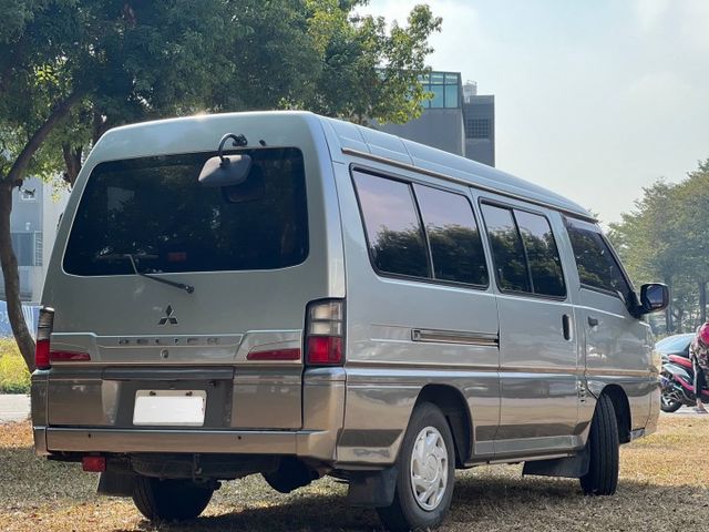 得利卡廂型車 超大空間好運用 賺錢好幫手  第4張相片