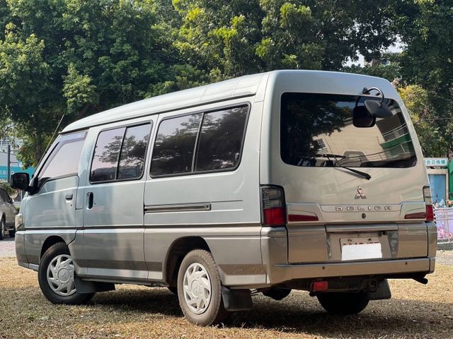 得利卡廂型車 超大空間好運用 賺錢好幫手  第5張相片