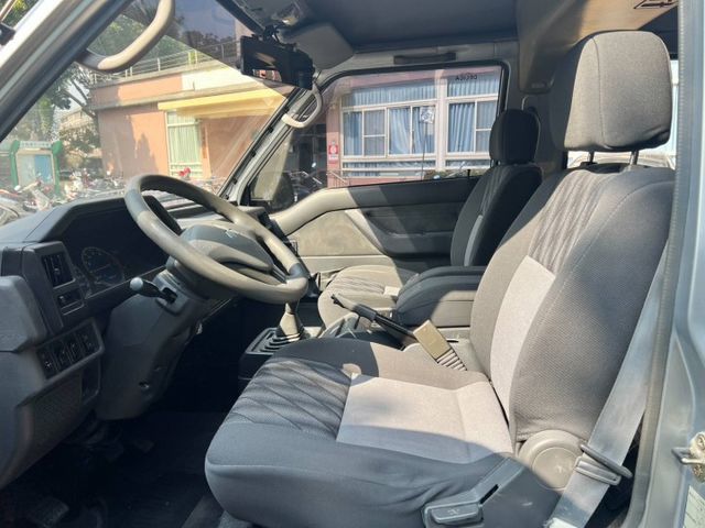 得利卡廂型車 超大空間好運用 賺錢好幫手  第11張相片