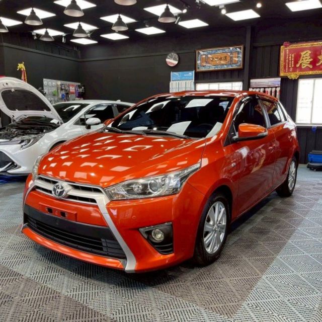 原鈑件 一手車 特殊橙黃色 五門代步首選  第2張相片