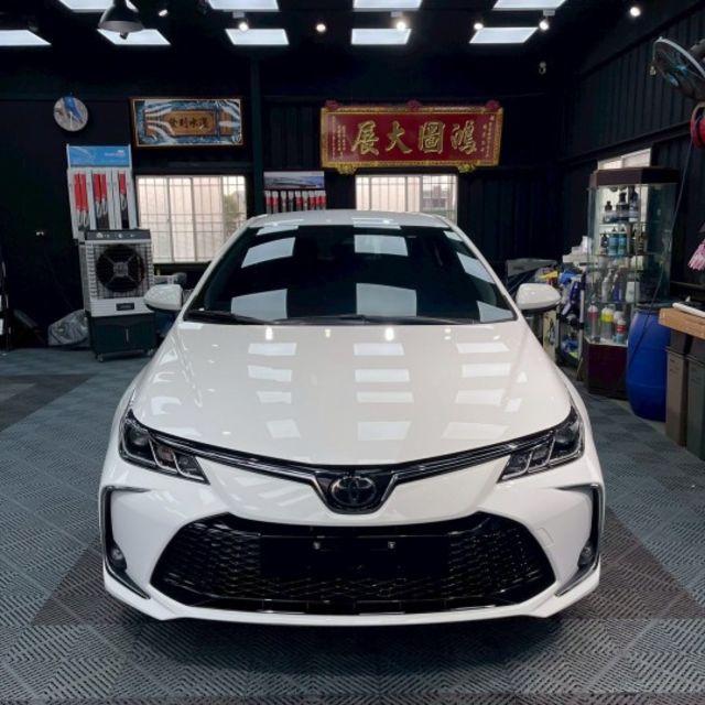 原鈑件 認證車 原廠保固中 高階豪華+ 現省20多萬  第1張相片