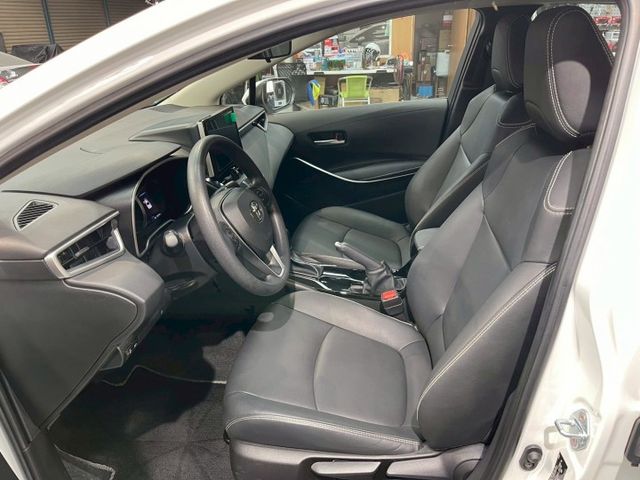 原鈑件 認證車 原廠保固中 高階豪華+ 現省20多萬  第9張相片