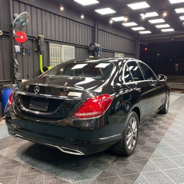W205 原鈑件 認證車 一手車 耗材更新花費7萬(附工單)無待修  第5張相片