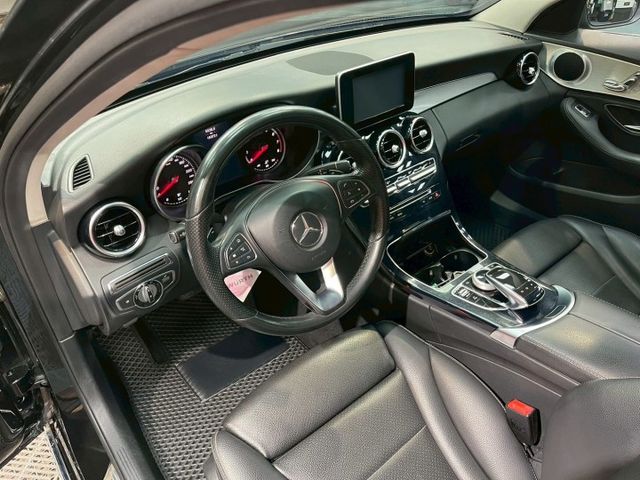 W205 原鈑件 認證車 一手車 耗材更新花費7萬(附工單)無待修  第7張相片