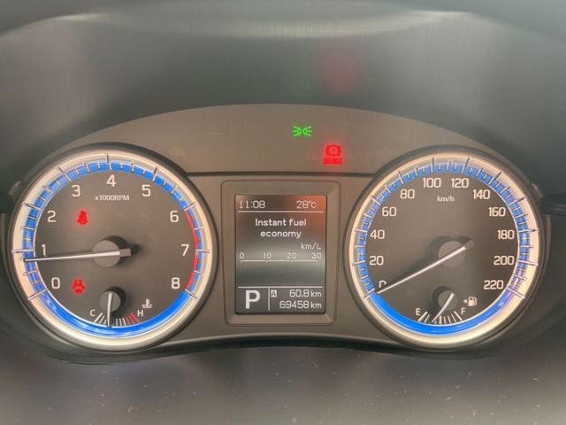 歐洲原裝進口小休旅 撞擊測試5星 安全/省油/大空間 重點僅跑6.9萬  第7張相片