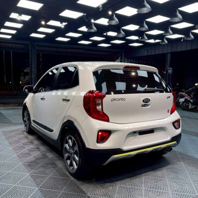 最強進口小車 內裝質感滿分 3.67米車長 原鈑件 認證車 一手漂亮車  第4張相片