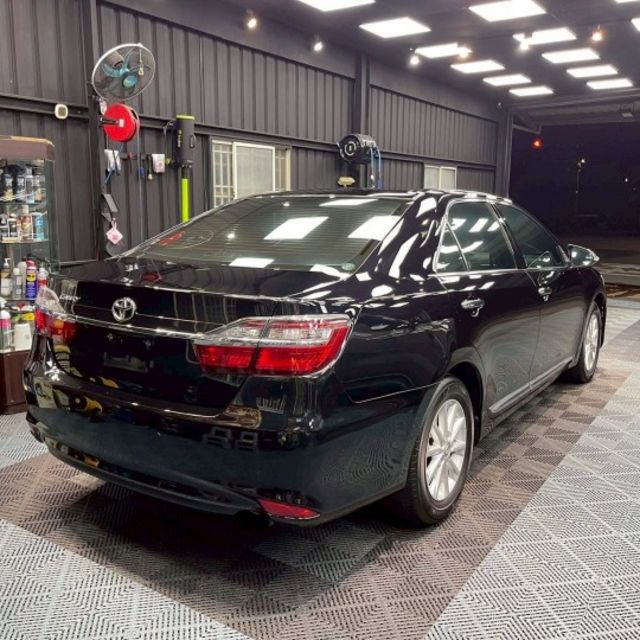 里程僅跑4.5萬 高規版本新車95.9萬 原鈑件 認證車 內外氣氛佳 配備齊全  第5張相片