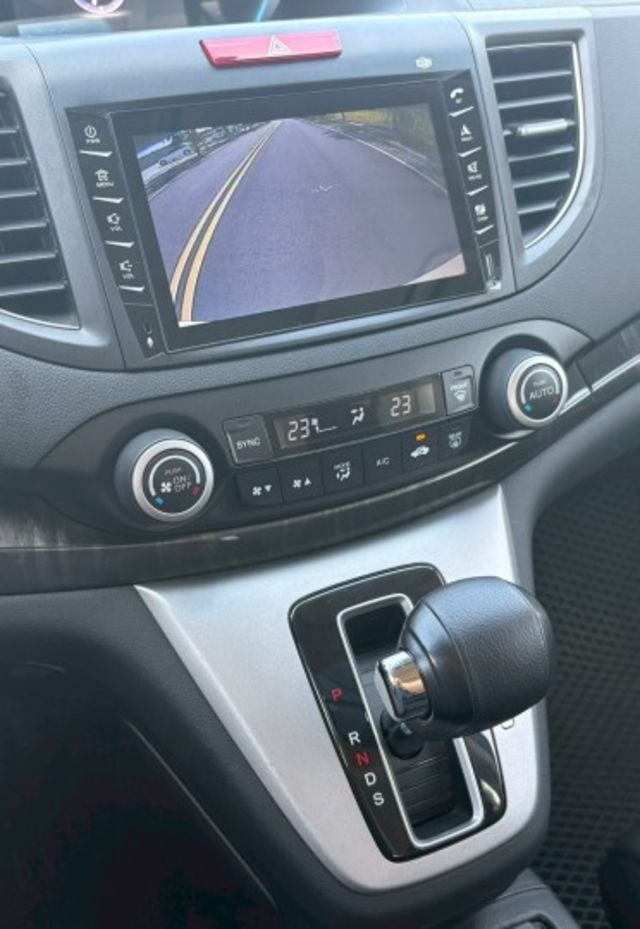 2.4 VTI-S 實車實價 內外超漂亮 已更換5隻全新正廠引擎腳(花費2萬)  第13張相片