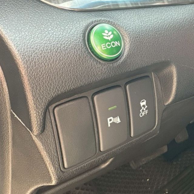 2.4 VTI-S 實車實價 內外超漂亮 已更換5隻全新正廠引擎腳(花費2萬)  第16張相片