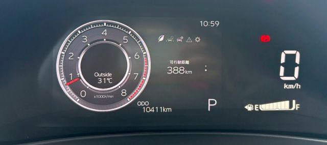頂規潮玩版 現省新車價差 原廠保固到2029/10 新古車 超多配備  第10張相片
