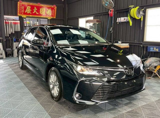 12代國民神車 原鈑件 認證車 重點僅跑2.6萬 跟車 車道置中 自動煞停  第3張相片
