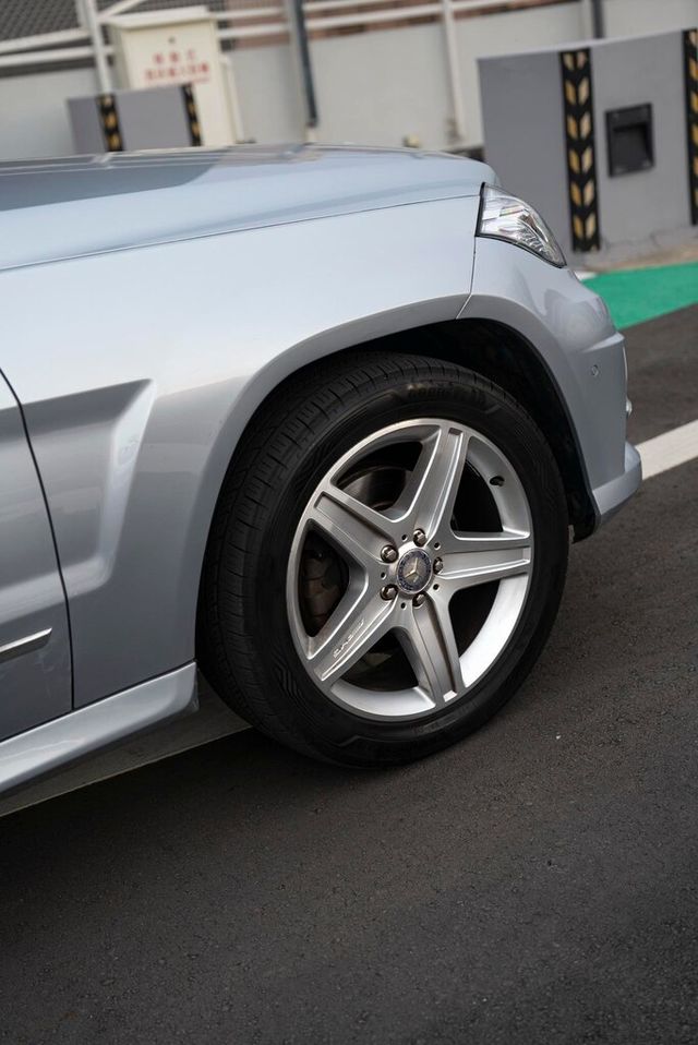 M-BENZ賓士 GLK300  第4張相片