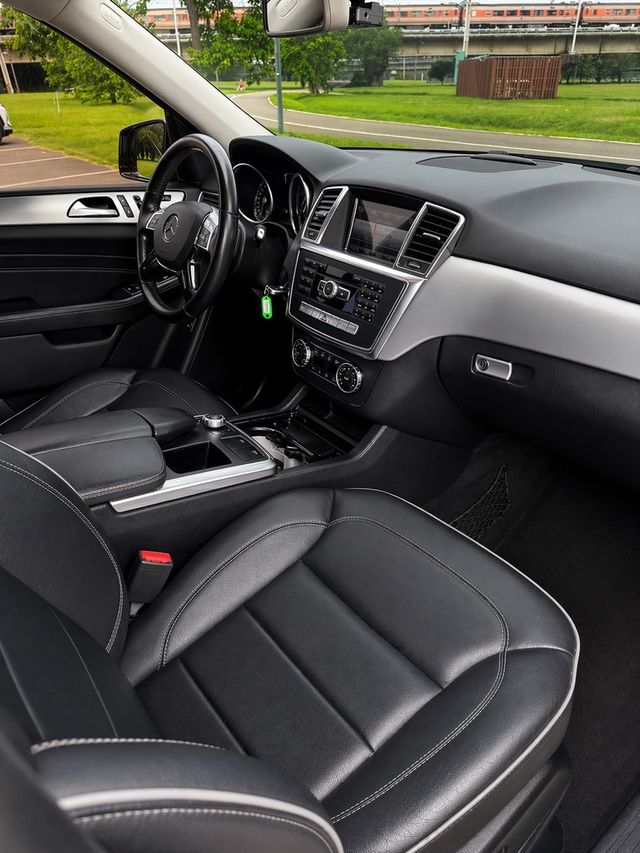 M-BENZ賓士 ML350  第6張相片