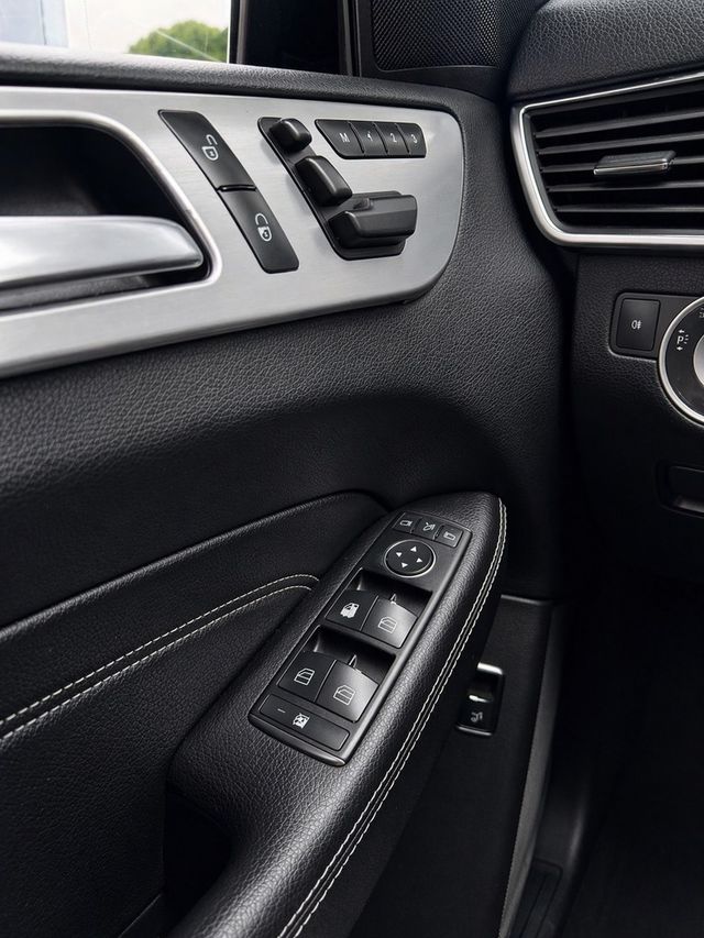 M-BENZ賓士 ML350  第11張相片