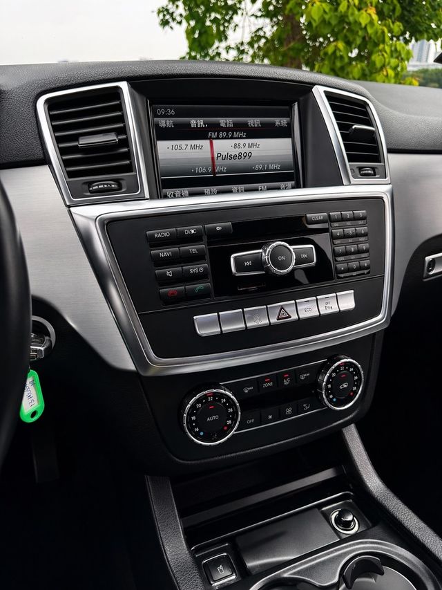 M-BENZ賓士 ML350  第12張相片