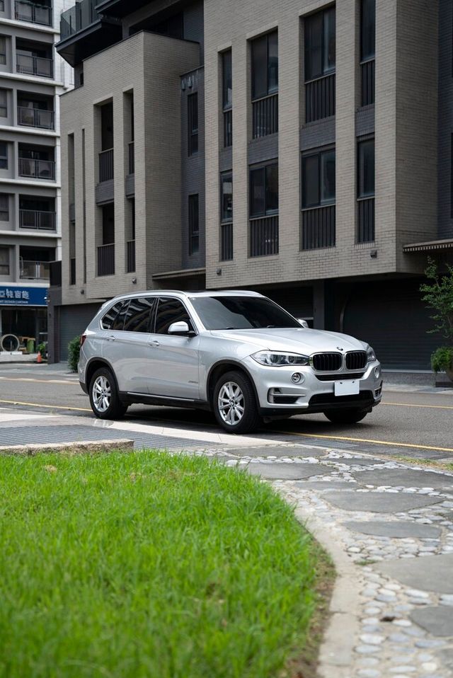 BMW寶馬 X5 XDRIVE30D  第12張相片