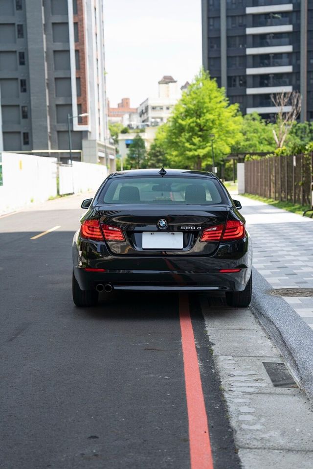 BMW寶馬 520D  第4張相片