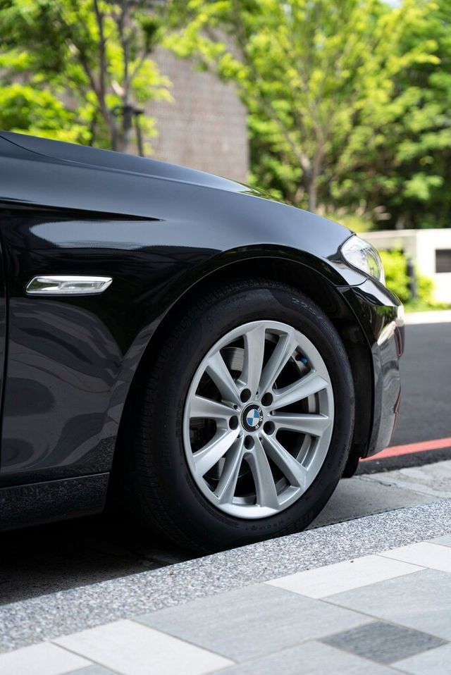 BMW寶馬 520D  第5張相片