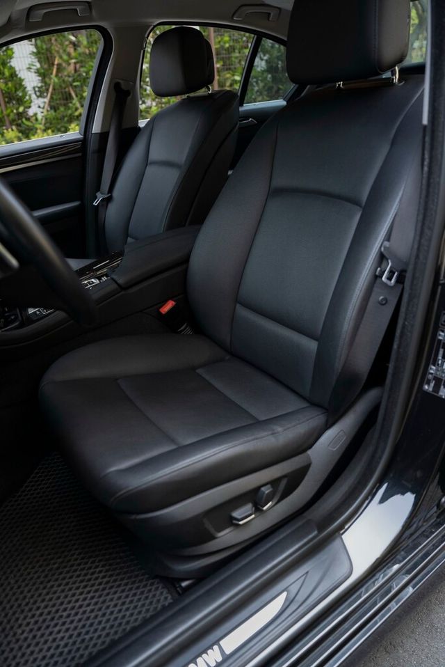 BMW寶馬 520D  第12張相片