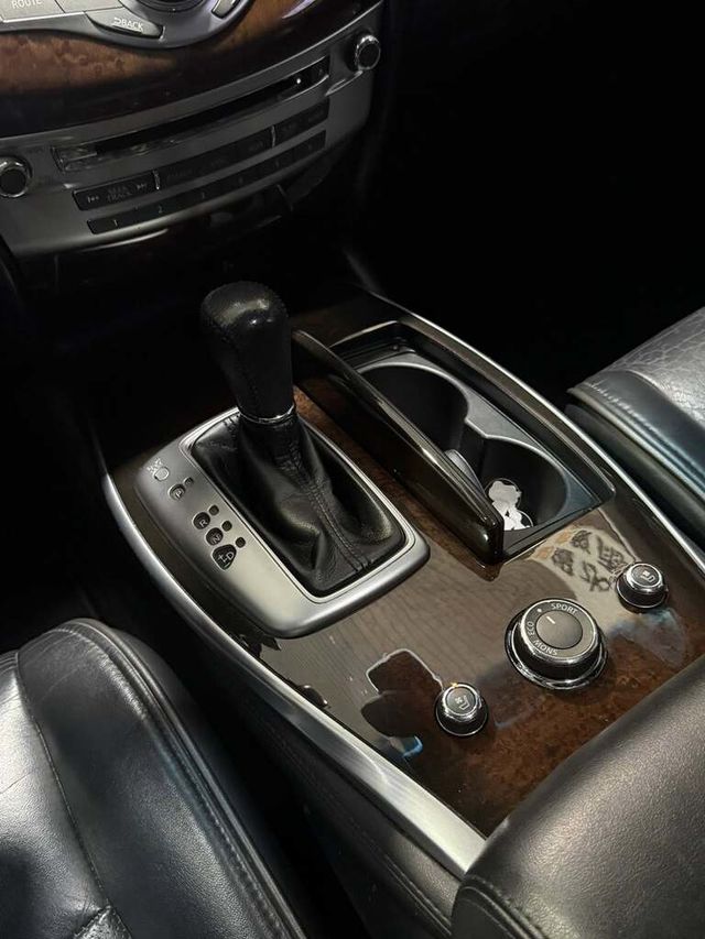 NISSAN日產 SERENA Q-RV  第4張相片