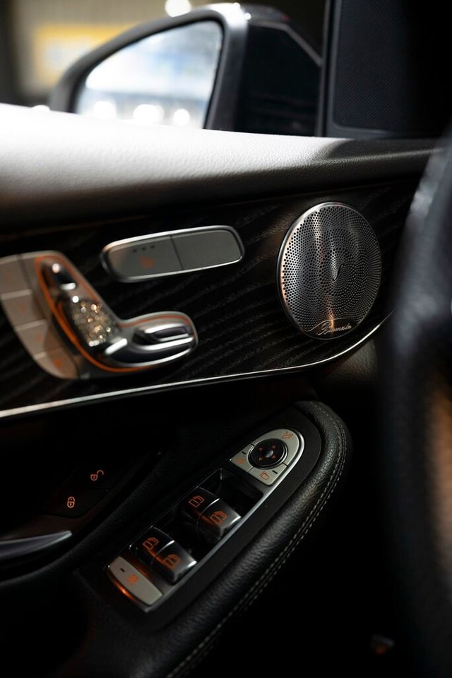 M-BENZ賓士 GLC300 AMG COUPE  第9張相片