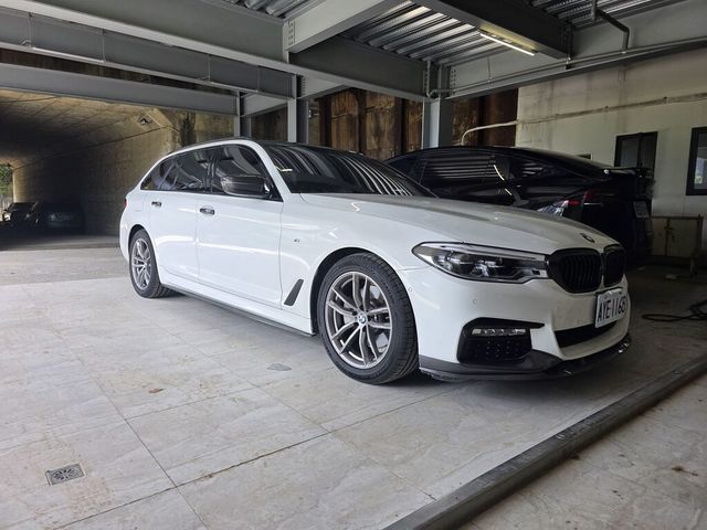 BMW寶馬 520I TOURING  第3張相片