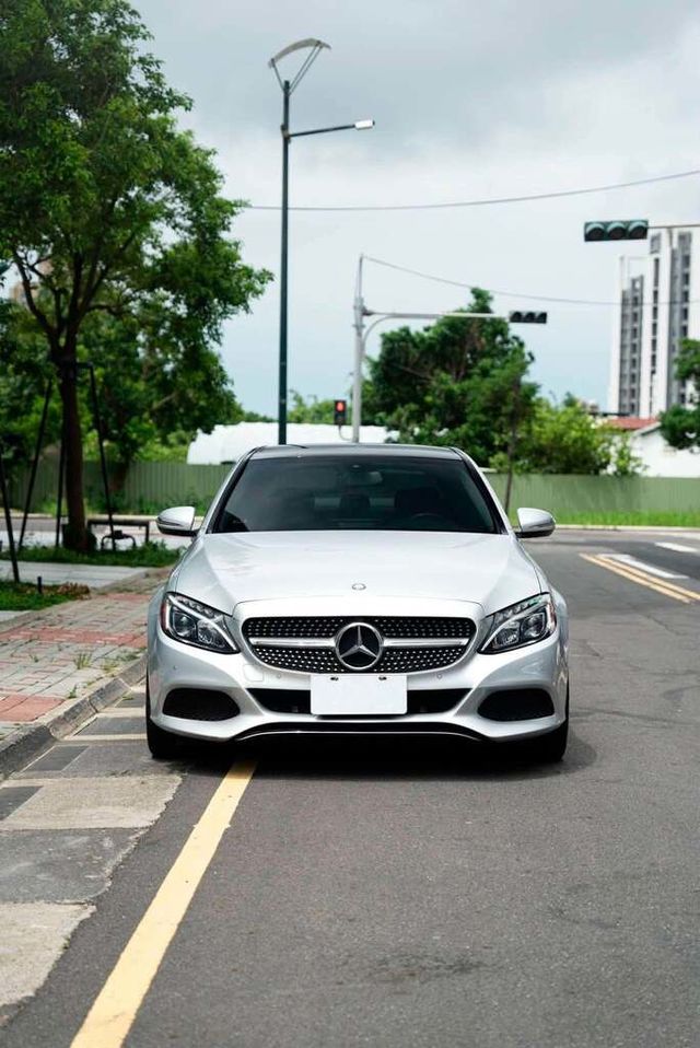M-BENZ賓士 C300  第2張相片