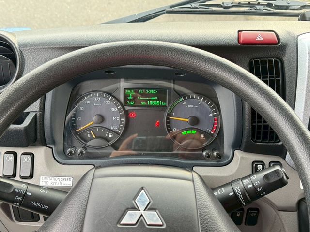 MITSUBISHI三菱 CANTER  第5張相片