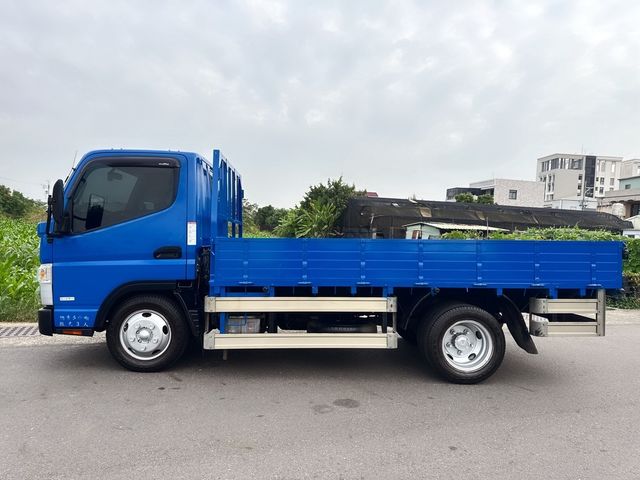 MITSUBISHI三菱 CANTER  第8張相片