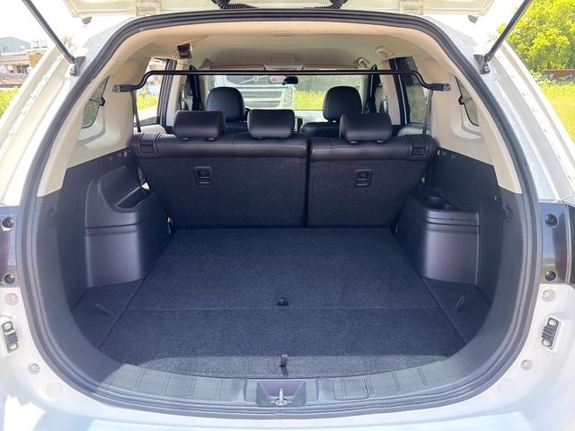 MITSUBISHI三菱 OUTLANDER  第18張相片
