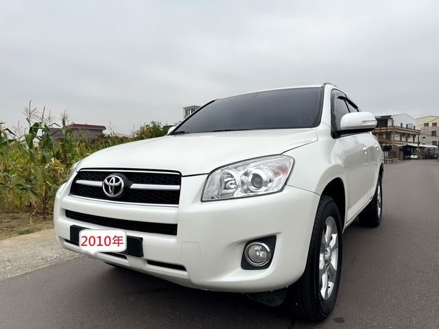 TOYOTA豐田 RAV4  第1張相片