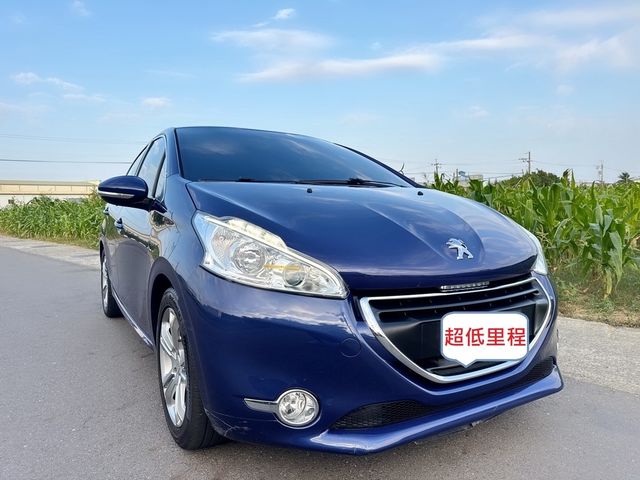 PEUGEOT寶獅 208  第3張相片