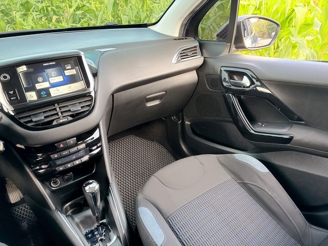 PEUGEOT寶獅 208  第10張相片