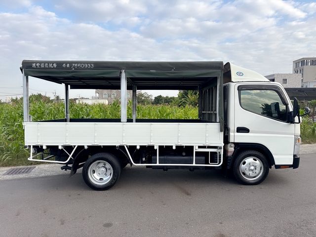 MITSUBISHI三菱 CANTER  第9張相片